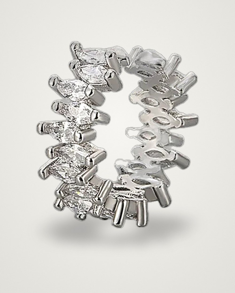 Iridis · Ear cuff עין סוס